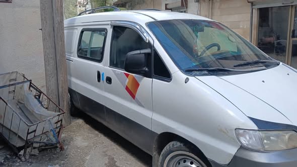 هيونداي ستاريكس 1999 - صورة 3