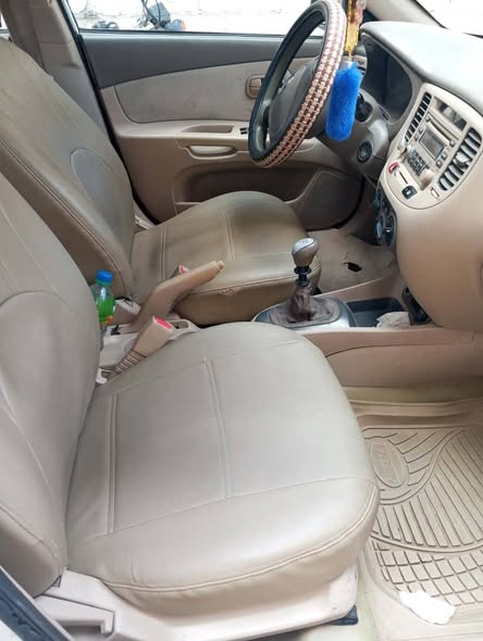 كيا ريو 2008 - صورة 3