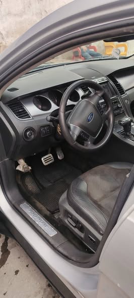 فورد توروس 2012 - صورة 4