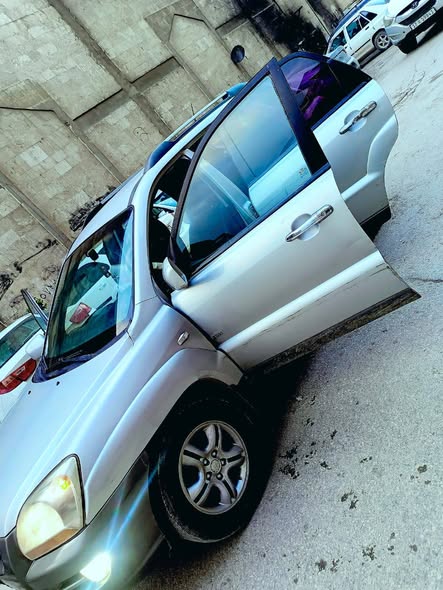 كيا سبورتاج 2006 - صورة 3