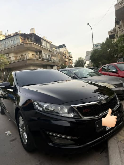 كيا اوبتيما 2011