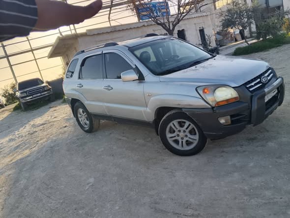 كيا سبورتاج 2006 - صورة 4
