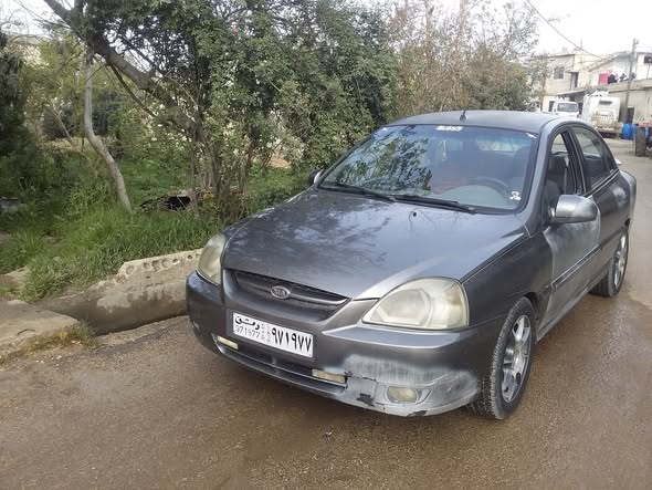 كيا ريو 2005 - صورة 1