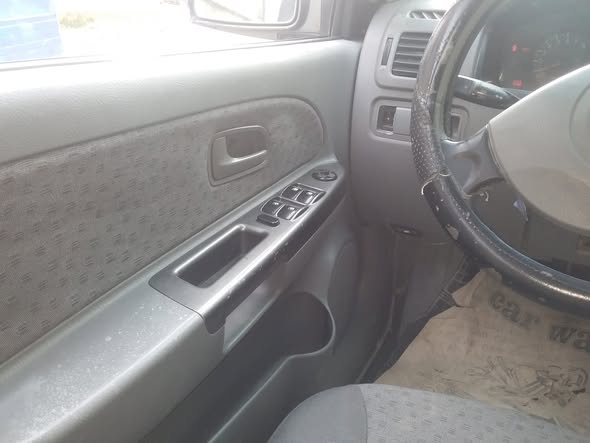 كيا ريو 2005 - صورة 4