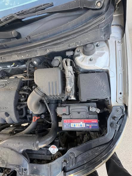 كيا فورتي 2010 - صورة 4