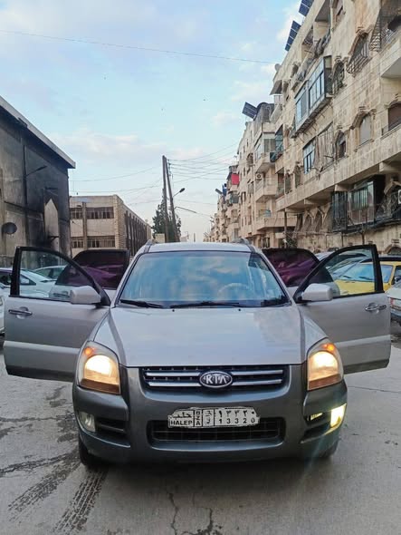 كيا سبورتاج 2006 - صورة 1