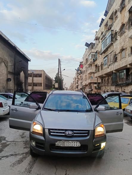 كيا سبورتاج 2006 - صورة 5