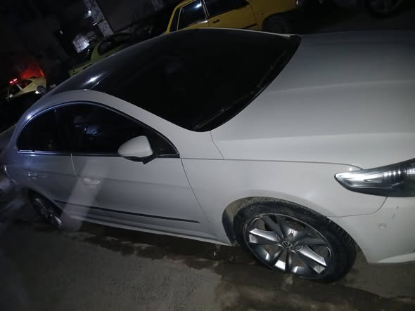 فولكس فاجن سي سي 2011 - صورة 1