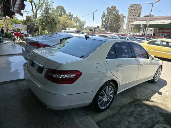 مرسيدس E 350 2012 - صورة 3