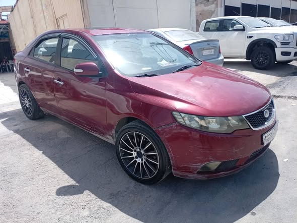 كيا فورتي 2010 - صورة 3