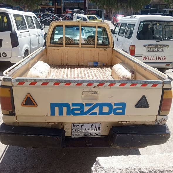 مازدا بيك أب 1993 - صورة 3