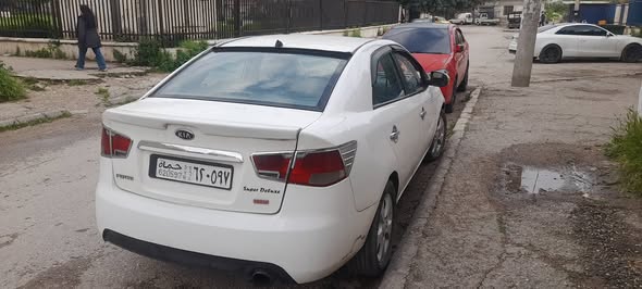 كيا فورتي 2010 - صورة 3