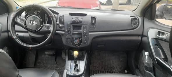 كيا فورتي 2010 - صورة 4
