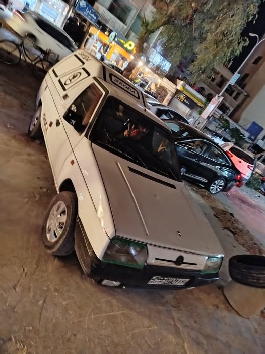 سكودا بيك أب 1995