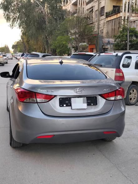 هيونداي إلنترا 2012 - صورة 2