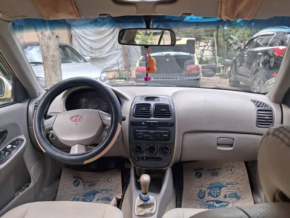 هيونداي فيرنا 2009 - صورة 3