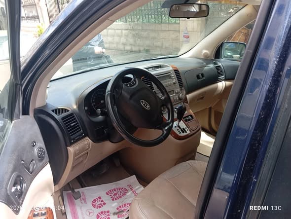 كيا سيدونا 2007 - صورة 4