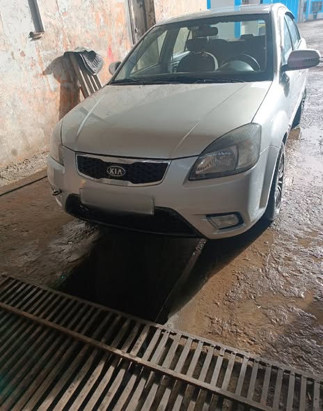 كيا ريو 2011 - صورة 3