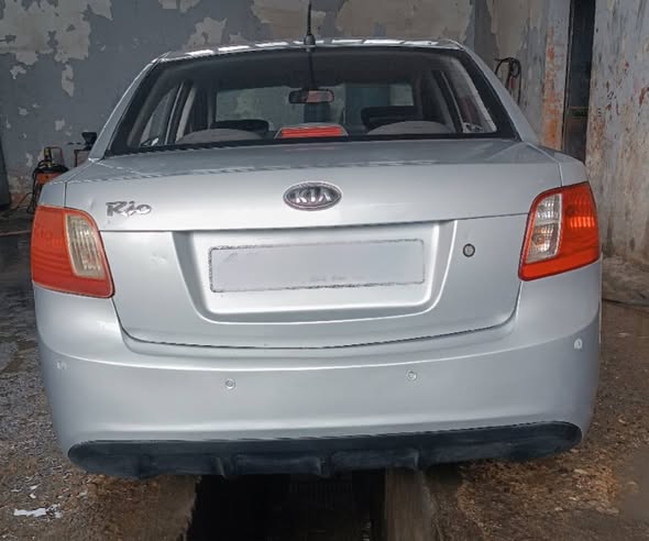 كيا ريو 2011 - صورة 4