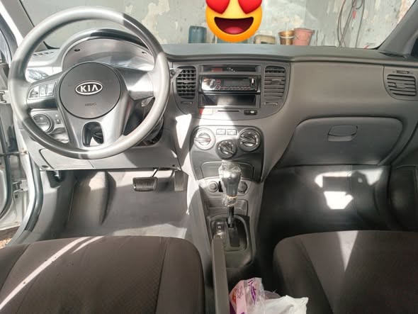 كيا ريو 2011 - صورة 5