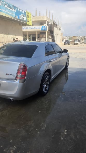 كرايسلر 300 2012 - صورة 5