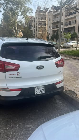 كيا سبورتاج 2012 - صورة 2