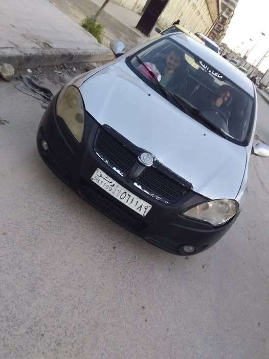 بيرلنس BS4 2009