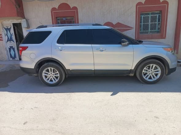 فورد اكسبلورر 2015 - صورة 5