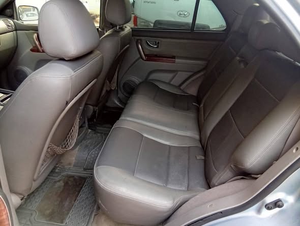 كيا سورينتو 2005 - صورة 3