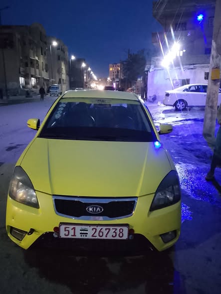 كيا ريو 2011 - صورة 1