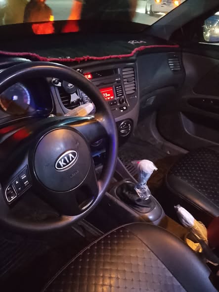 كيا ريو 2011 - صورة 3