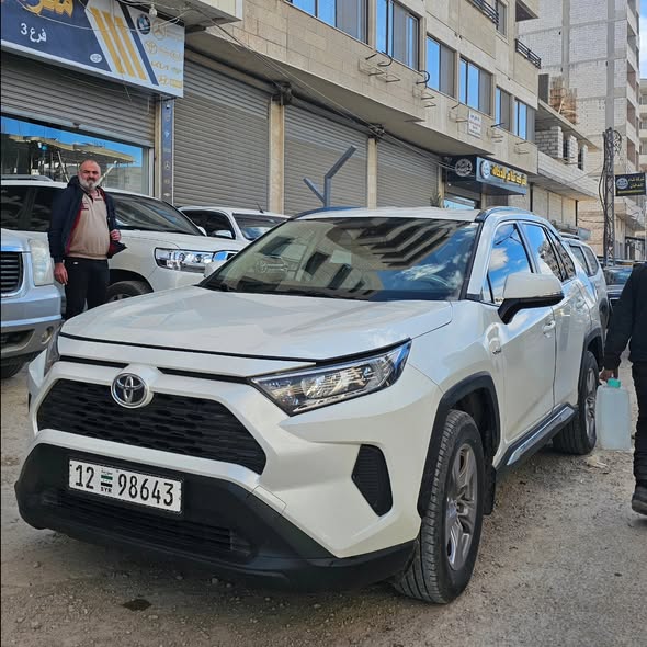 تويوتا رافور 2022 - صورة 3