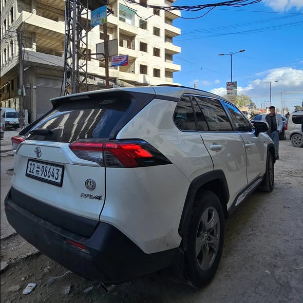 تويوتا رافور 2022 - صورة 5