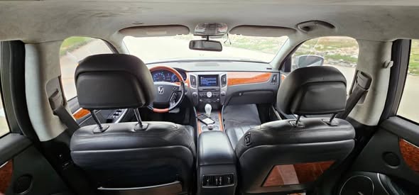 هيونداي سنتنيال 2010 - صورة 2