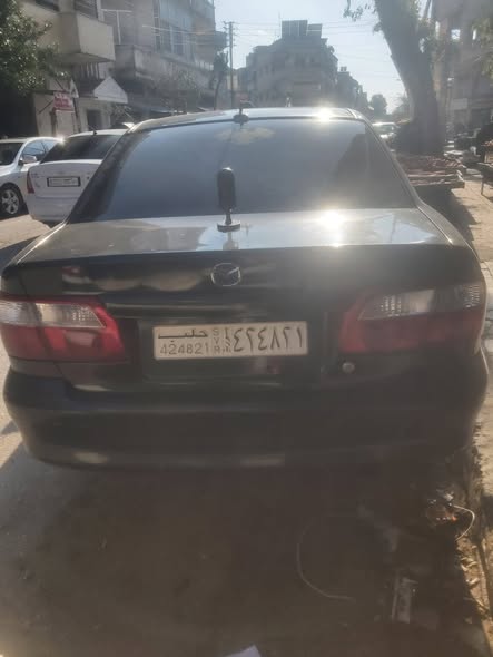 مازدا 626 1998 - صورة 2