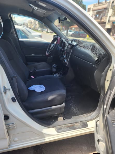 ديهاتسو تيريوس 2006 - صورة 4