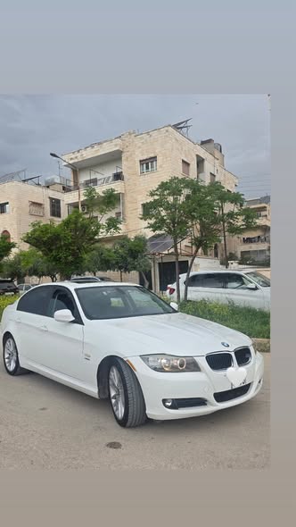 بي ام دبليو 328 2011 - صورة 2