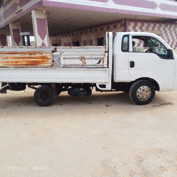 كيا K2700 2007 - صورة 2