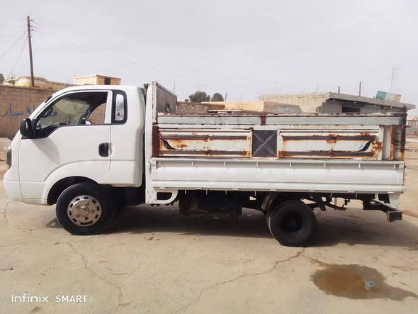 كيا K2700 2007 - صورة 3