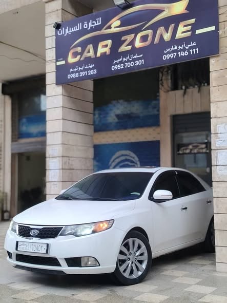 كيا فورتي 2012 - صورة 2