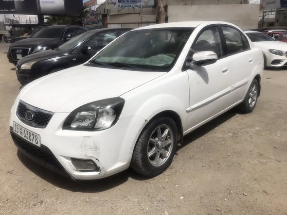 كيا ريو 2011 - صورة 2