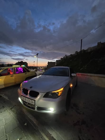 بي إم دبليو 530 2005 - صورة 1