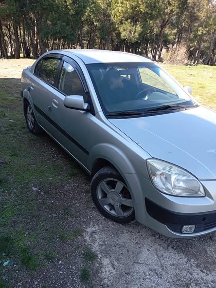 كيا ريو 2006 - صورة 5