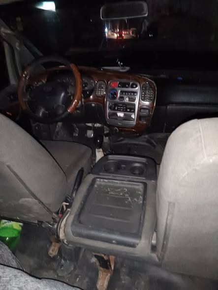 هيونداي ستاريكس 2000 - صورة 5