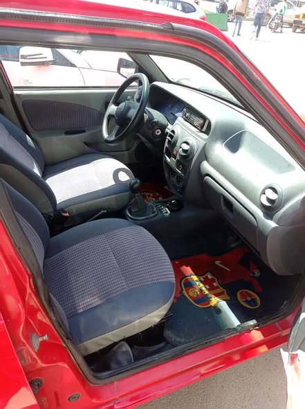 داسيا سولينزا 2003 - صورة 4