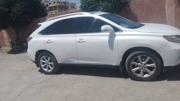 لكزس RX 350 2011 - صورة 4