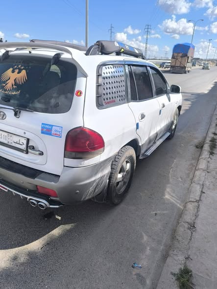 هيونداي سنتافية 2005 - صورة 2