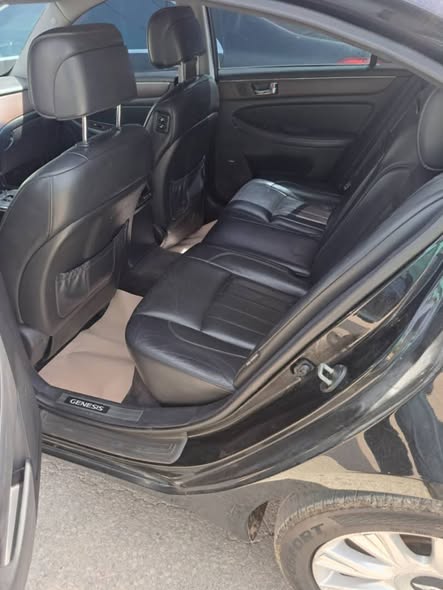 جينسس جينسس 2011 - صورة 3