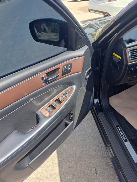 جينسس جينسس 2011 - صورة 4