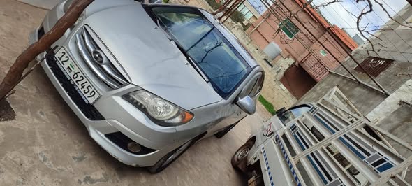 هيونداي افانتي 2009 - صورة 2